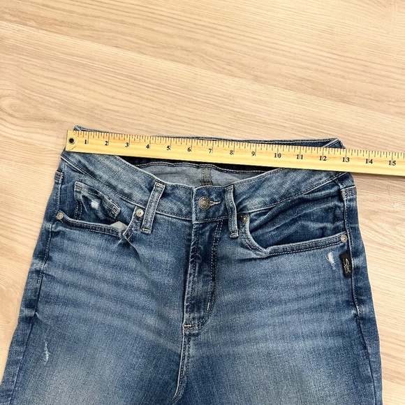 Silver Jeans Co. Avery Straight leg Jeans - Picture 5 of 7